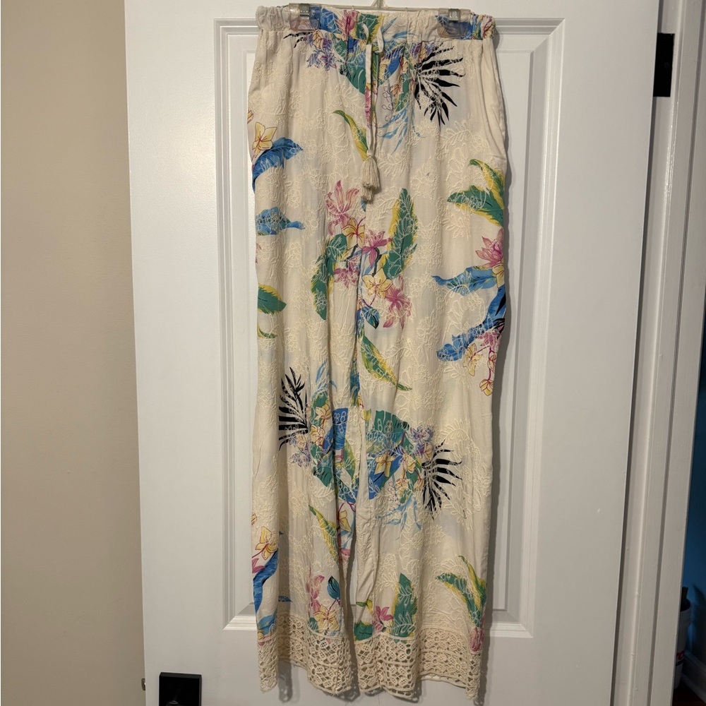 Floral Tropical Pants with Lace Hem